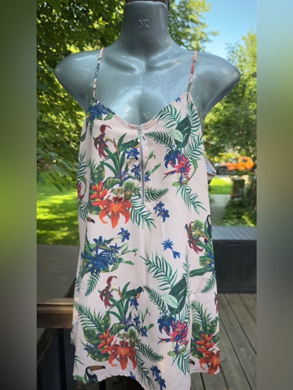 •Hangar 29 Tropical Floral Cami Tank Top Pink Zip Front | Large - Picture 3 of 10